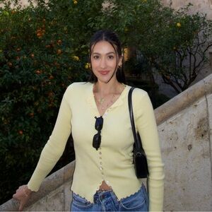 Meet your Posher, Samantha